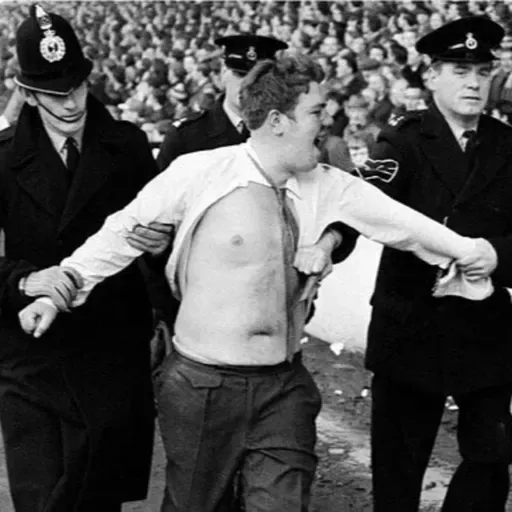 Tifo e violenza negli stadi: dall'Heysel al rapporto Taylor - Dialogo con Indro Pajaro | Episodio 113