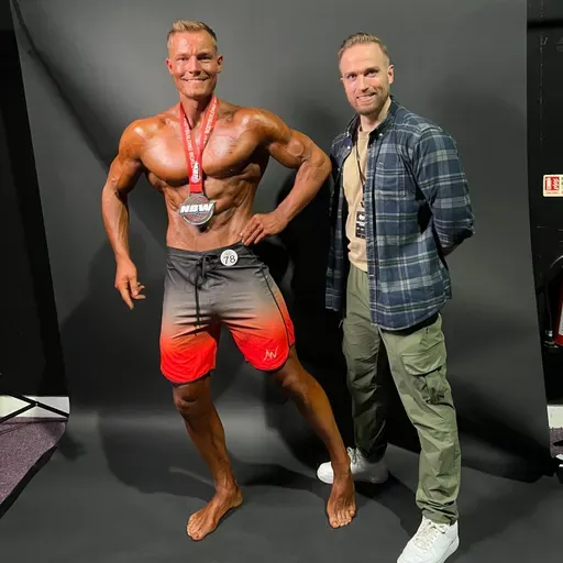 #239 - Genrejsning fra VM skuffelse | ft Andreas Olesen | Dansk Mester 2025 | 5 kg+ ekstra masse | Sølv ved NBW 2025