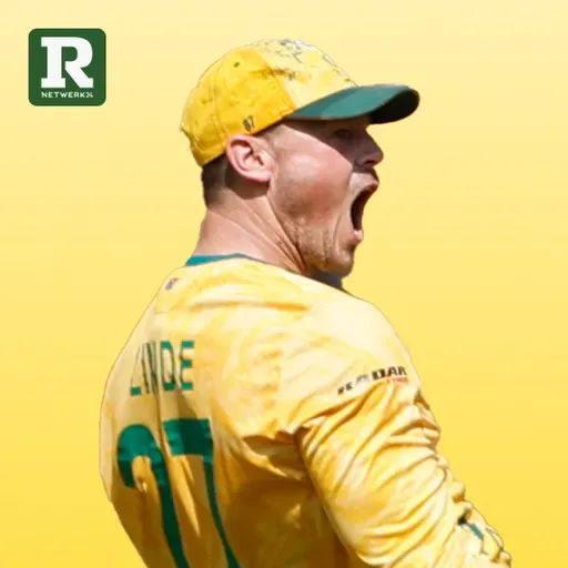 Protea-drama: Skare in stadion spring op en af oor foutbal