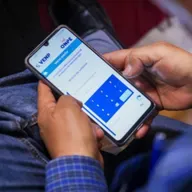 Voto digital: peruanos votarán desde un celular o computadora en elecciones 2026