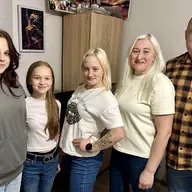 Audžuvecāki Andris un Rima Dekšņi izvēlējušies dot ģimenes siltumu pusaudžiem