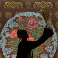 EP111｜《沒有掌聲的位置》：從戲曲世家女兒到劇團領航者