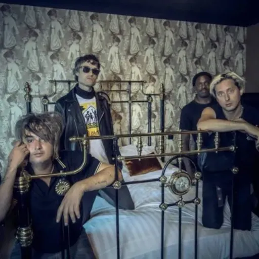 Fã do The Libertines? Conheça o novo hotel da banda inglesa