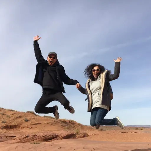 082 Where is the trash can?