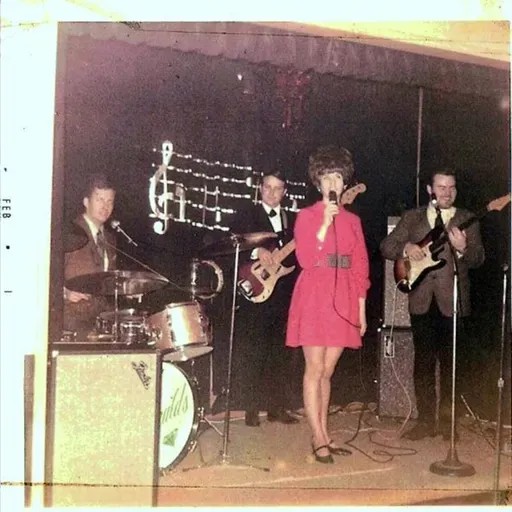 Episode 19: 60's  - 70's Garage Rock from CA (11.6.21) (E-307)