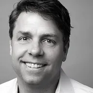 Mike Hennessey: El gringo que entró a la mafia latina de Silicon Valley