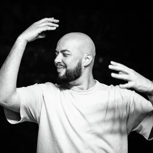 André Tecedeiro (parte 2): “O tempo é cada vez mais valioso para mim. Tenho cinco romances alinhavados e preciso dedicar-me à sua criação”