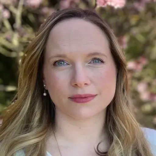 Brains and Bodies: Neurodivergence and Hormonal Change Across the AFAB Lifespan, Ep. 261