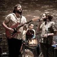 La apisonadora blues de Ibai García