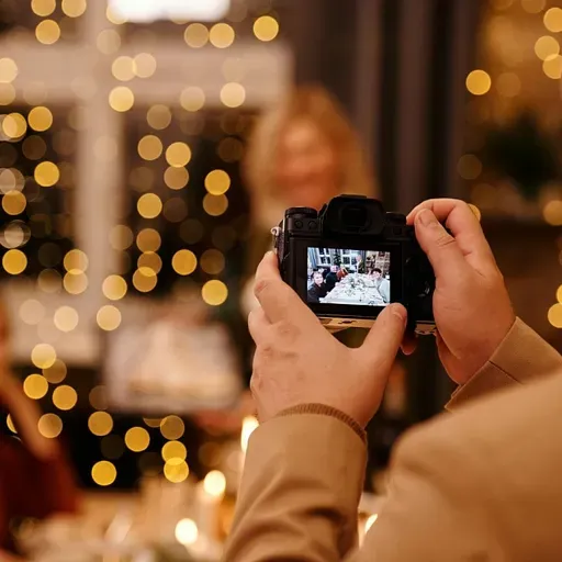 Ģimenes fotosesija Ziemassvētkos: kas motivē šādam īpašam brīdim
