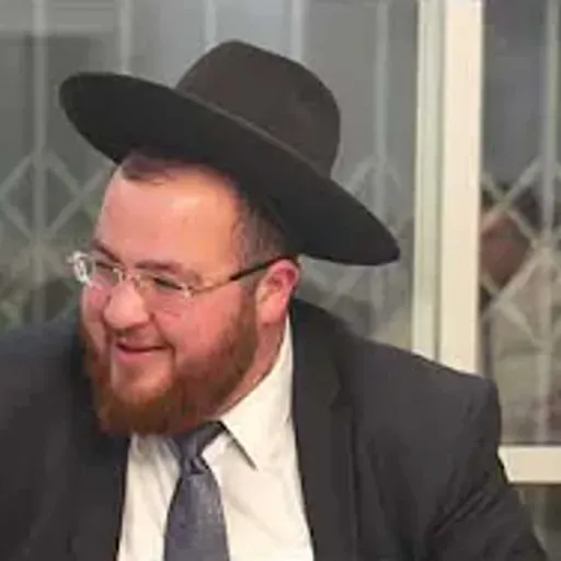 חנוכה 2025 ריקודים עם המשיח: המקובל הקדוש רבינו פיש לראשונה 'נגלה לי סוד עצום שבחנוכה השנה אולי משיח