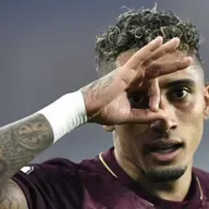 Barcelona offer Leeds €35m for Raphinha.