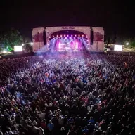 Painéal: Seán Óg Mac Seoin, Laura Pakenham agus Caoimhe Ní Chonghaile agus Sinéad Ní Chuinn