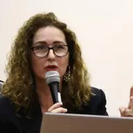 Identidade latino-americana, com Angelica Lovatto