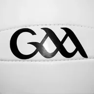Caoimhín Ó Casaide an tráchtaire spóirt agus iar-imreoir le Dún na nGall.