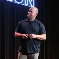 How Victra Became Verizon’s Largest Retail Partner and a $3B Business