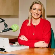 Caoimhe Ní Chonchoille ó Sheomra na Nuachta.
