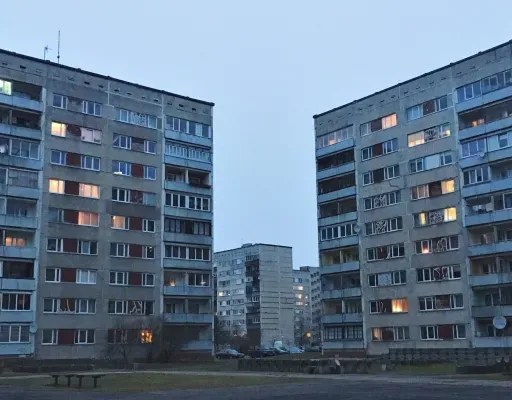 Iespēju izbeigt piespiedu dalīto īpašumu dzīvokļu īpašnieki izmanto atturīgi