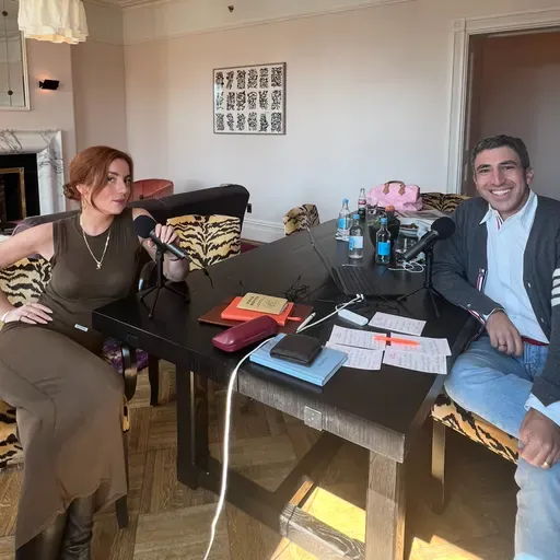 The Materialist : Jenna Perry