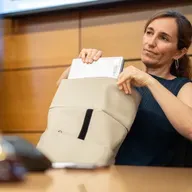 Madrid es Noticia: Mónica García defiende los privilegios de Cataluña