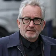 Mediahuis suspends former Irish boss Peter Vandermeersch over use of AI