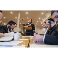 הרב משה אליעזר ליבערמאן - פסחים קיד א-ב