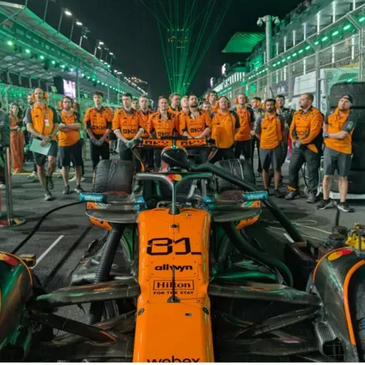 #254 - Piastri vence após punição de Verstappen e vira líder do campeonato (GP Arábia Saudita 2025)