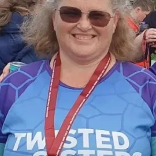 E56 - Kylie Frost - Twisted Sisters.