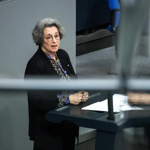 Zeitzeugin Kats - Was es bedeutet, den Nazis entkommen zu sein