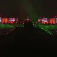 LIVE: Beating the Retreat Ceremony 2022: संगीत की धुन पर एक ताल और लय के साथ उड़ते नजर आए 1000 ड्रोन