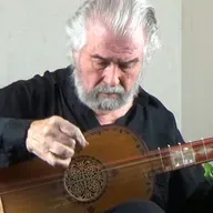 Miércoles de buena guitarra Nº 815 - Rafael Andia interpreta a Robert de Visée y Manuel de Falla - 11 de octubre de 2023